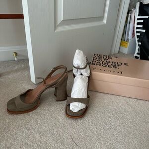 Vincenza platform strappy heels